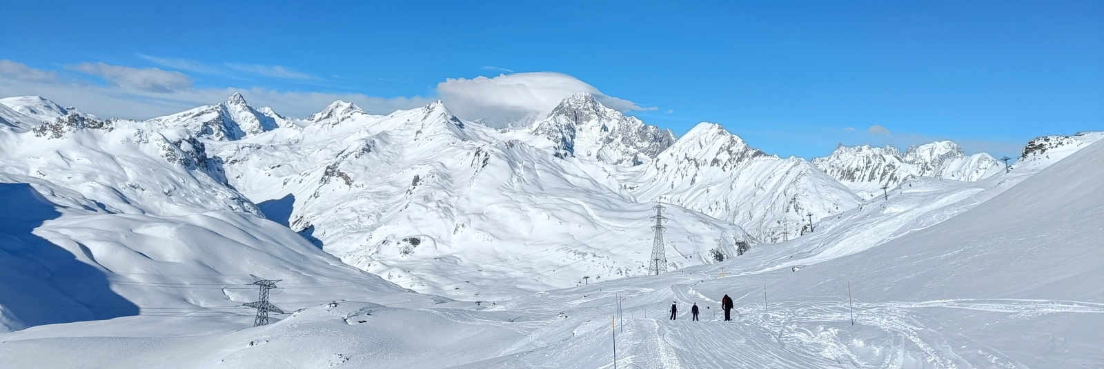 La Thuile: Skiing in Aosta Valley