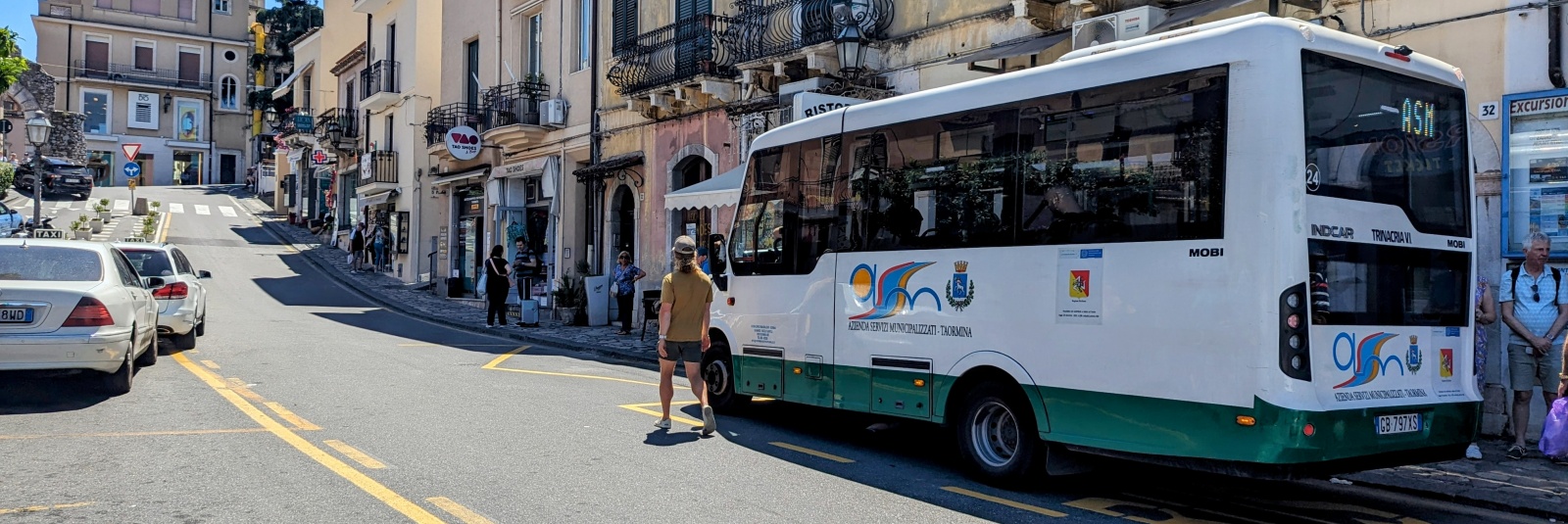 How to Get from Messina to Taormina?