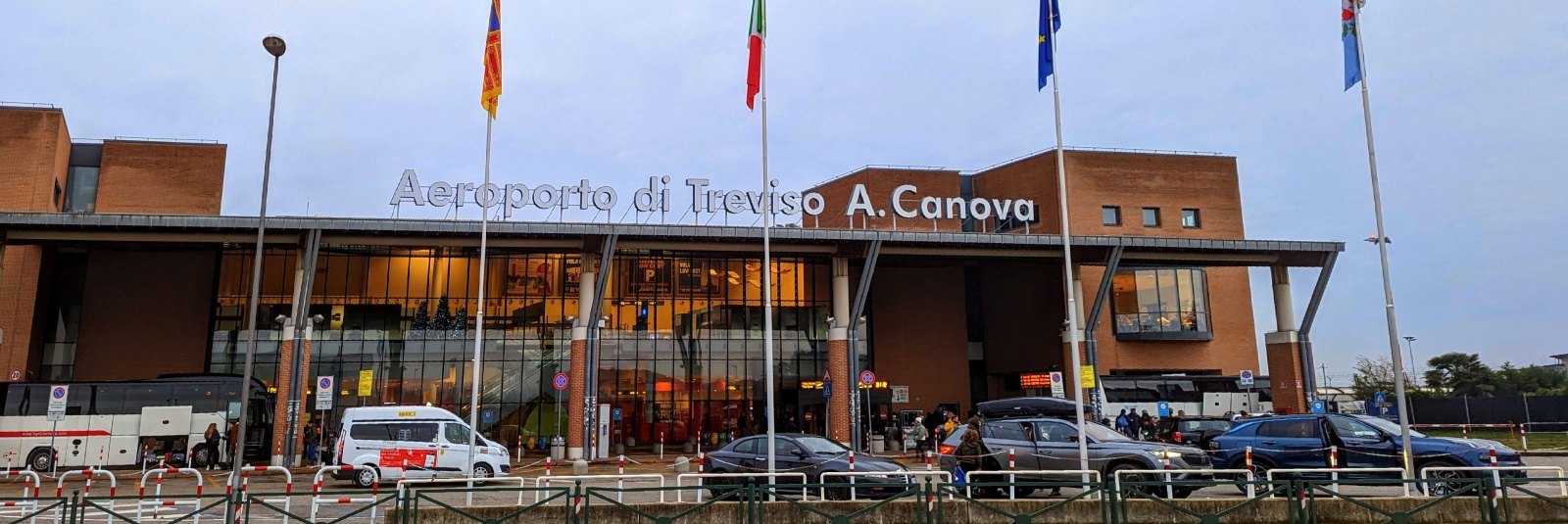 How to Get from Treviso Airport to Venice or Mestre?