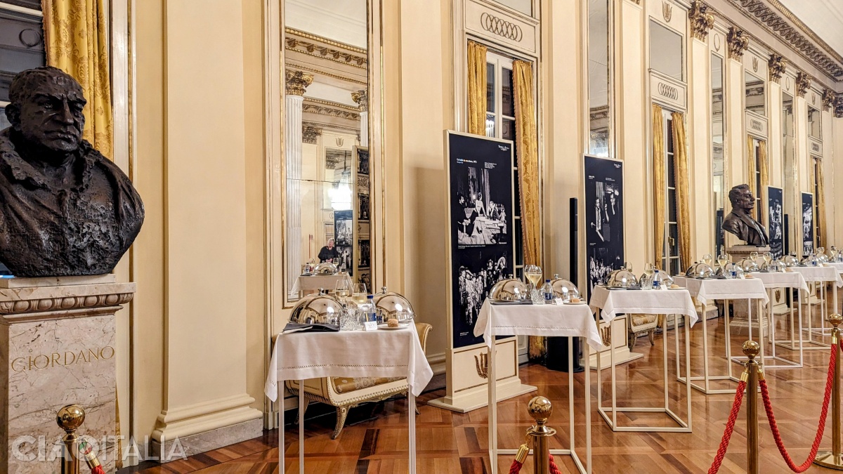 Tables and the intermission menu must be booked in advance.