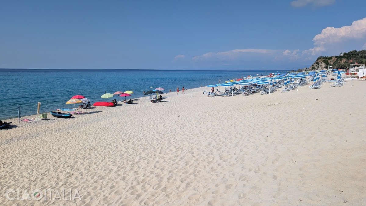 The beach in Marina Zambrone