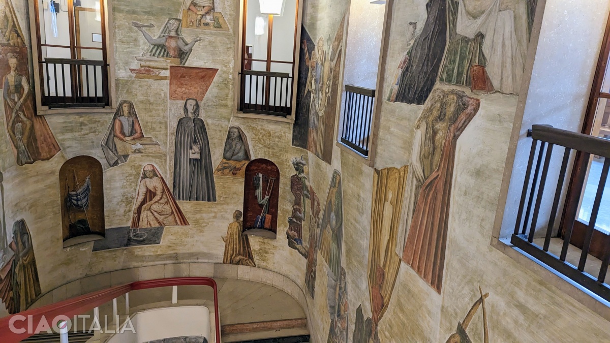 The frescoes symbolize the evolution of knowledge.