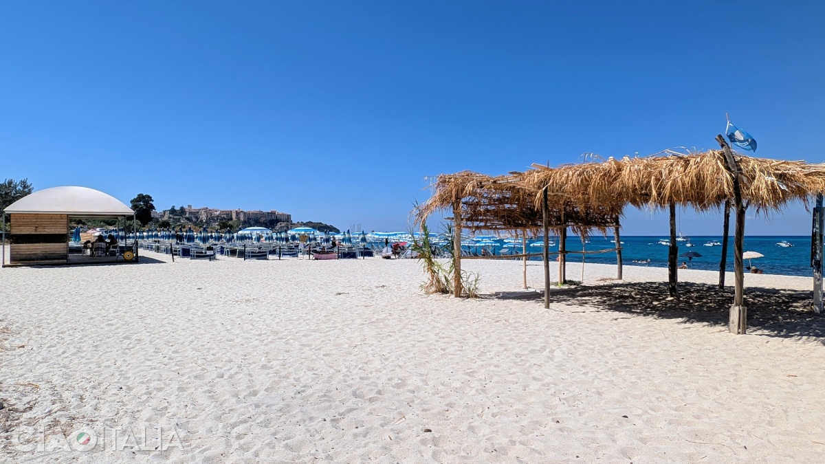 Vardano Beach