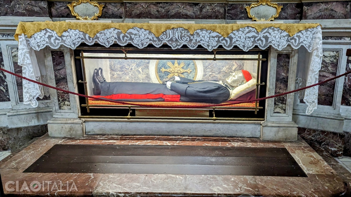 The tomb of Cardinal Giuseppe Benedetto Dusmet