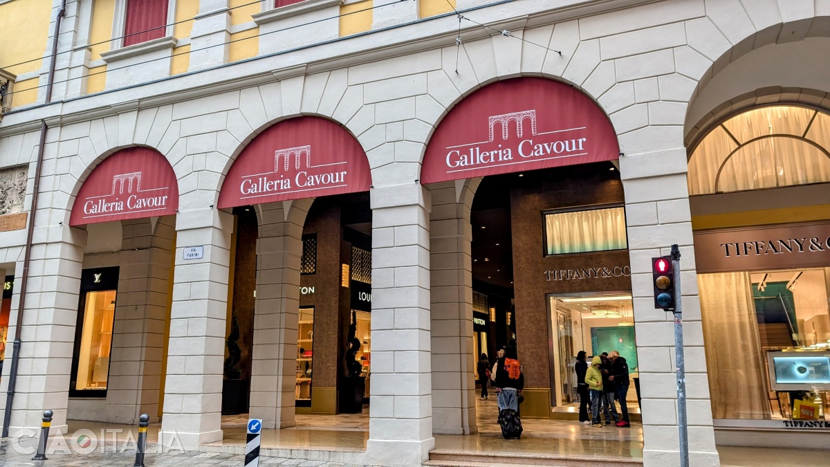 Galleria Cavour includes big names in fashion.