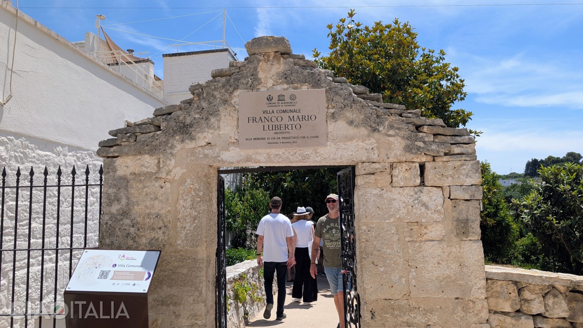 Entrance to Franco Maria Luberto Park