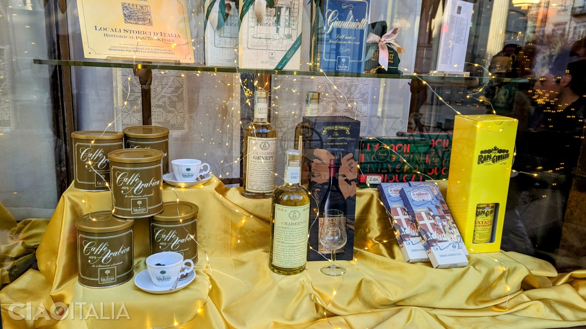 At Caffè Al Bicerin, you can also try other delicacies.