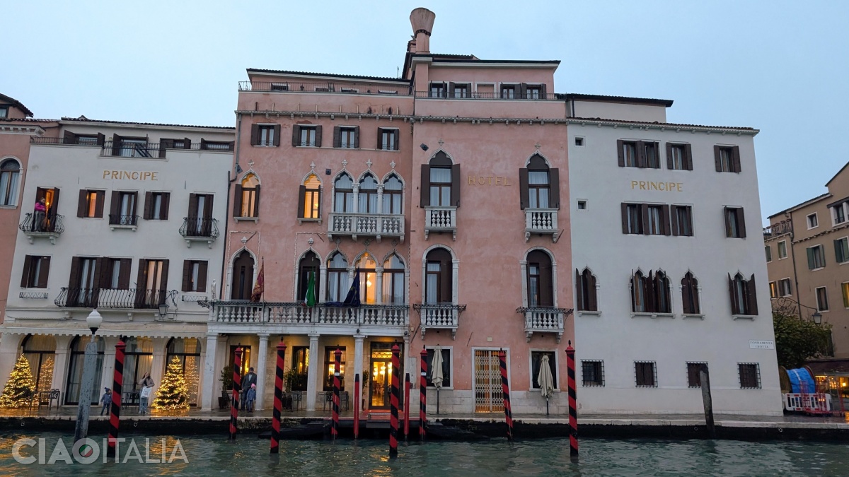 Hotel Principe is located on the Grand Canal.
