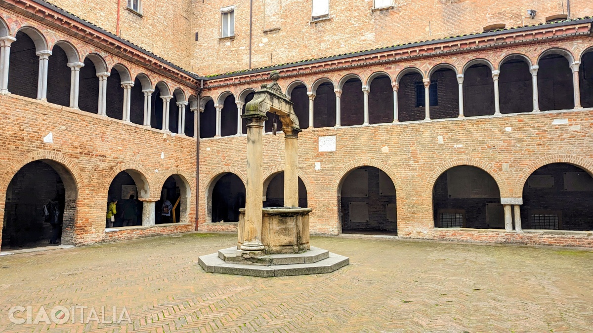 The medieval cloister of the Basilica of Santo Stefano