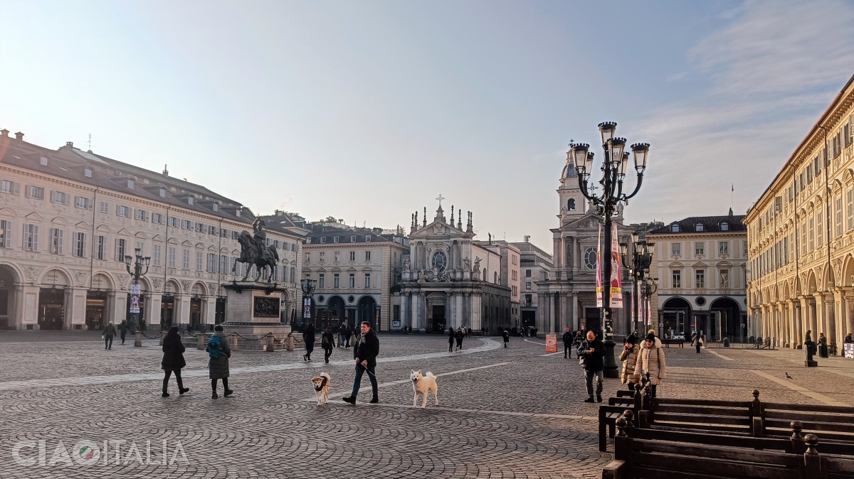 Piazza San Carlo, with the statue of Emanuele Filiberto and the "twin churches".