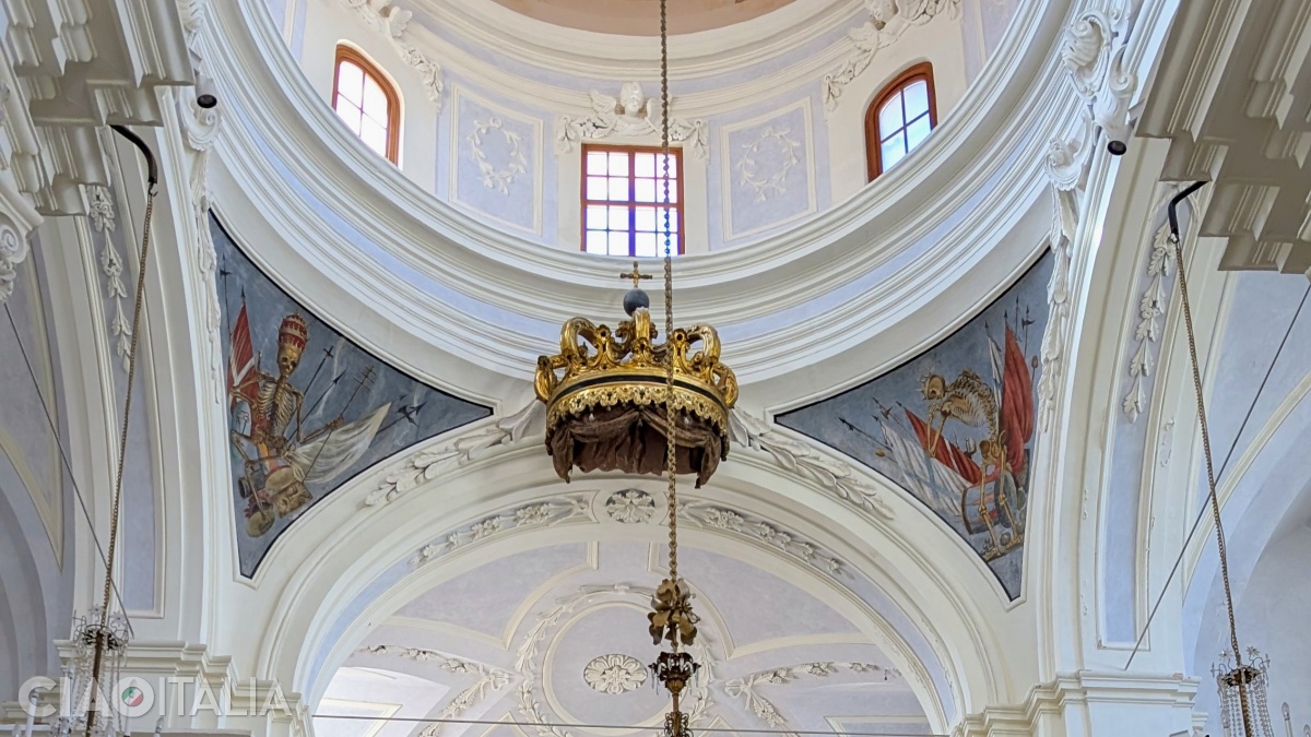 Skeletons are painted at the base of the dome.