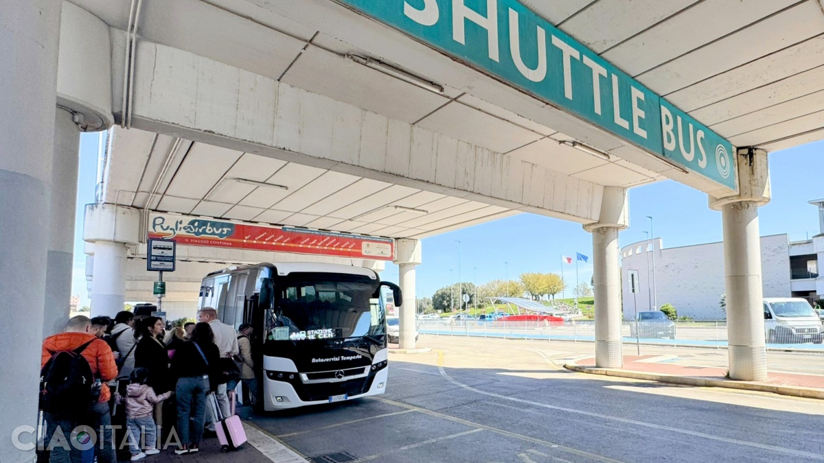 Airport transfer services to Bari Central Station are provided by a shuttle bus.
