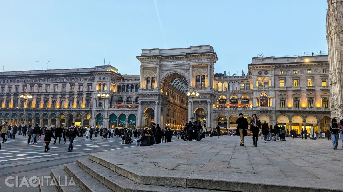 The monumental entrance to the Galleria Vittorio Emanuele II