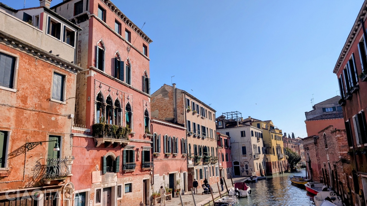 Tintoretto's house (the tallest one on the left)