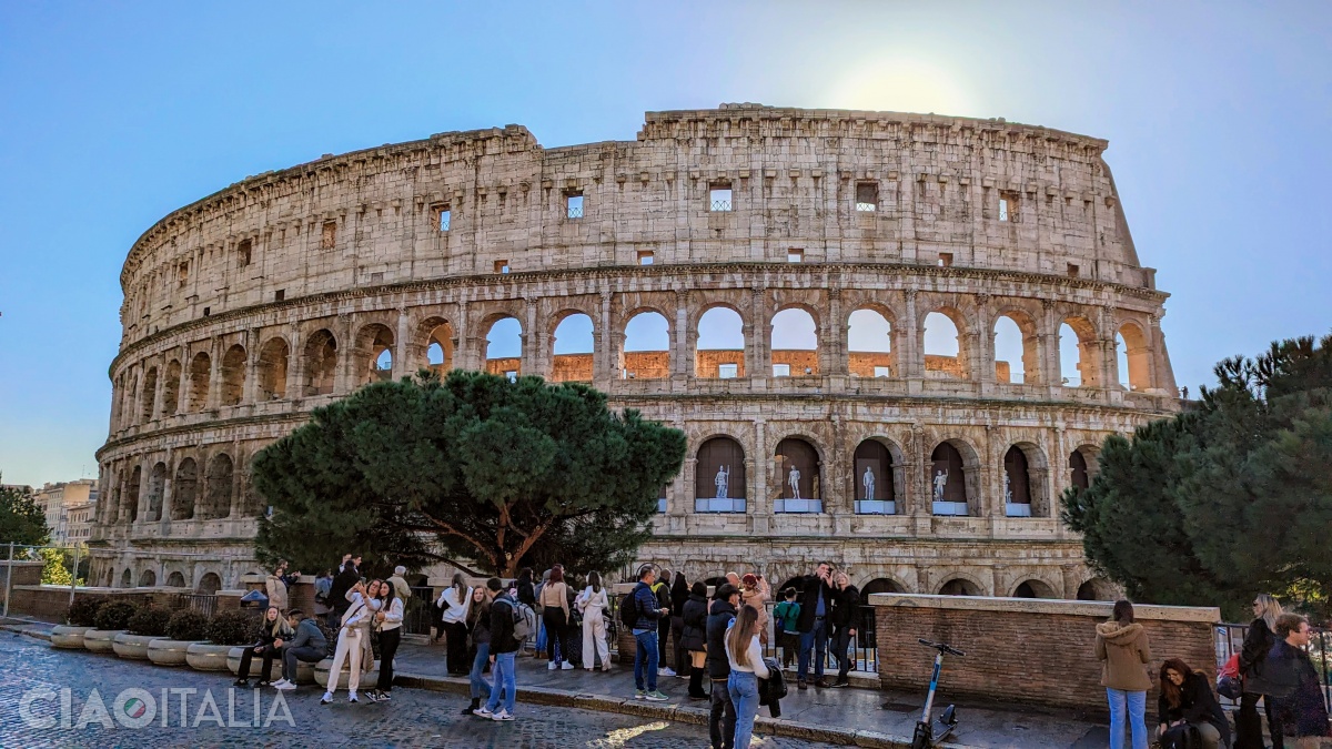 The Colosseum seen from the Rione Monti district