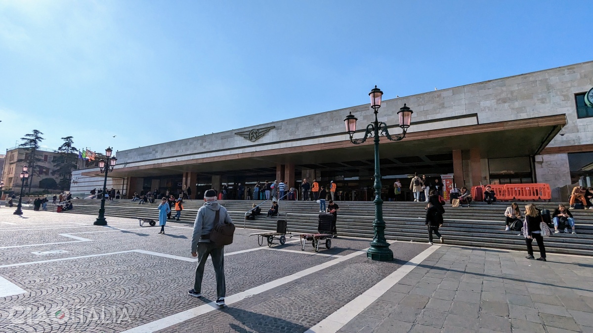 Stazione Santa Lucia (Venice train station)
