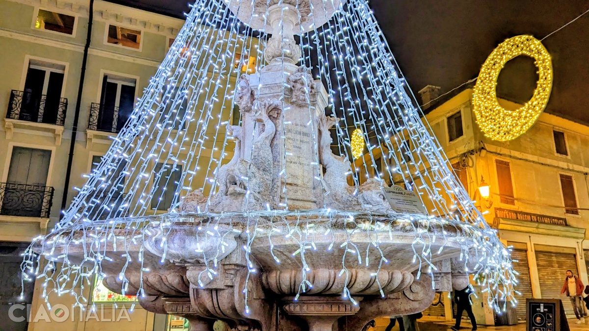 The Bonaguro Fountain, decorated for the winter holidays