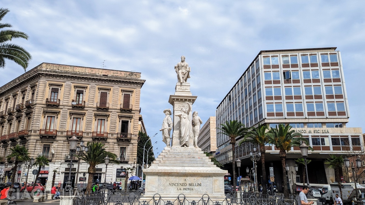 The statue of Vincenzo Bellini in Piazza Stesicoro