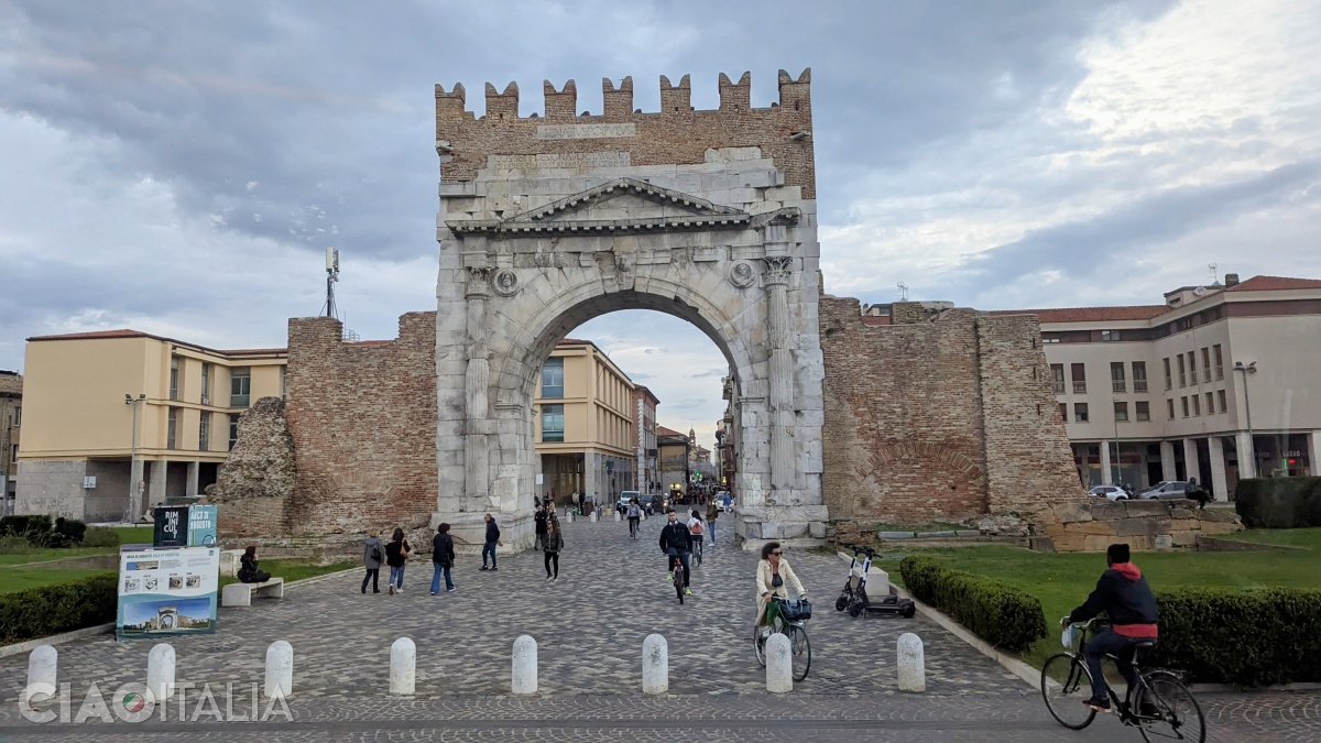 Rimini: The Arch of Augustus