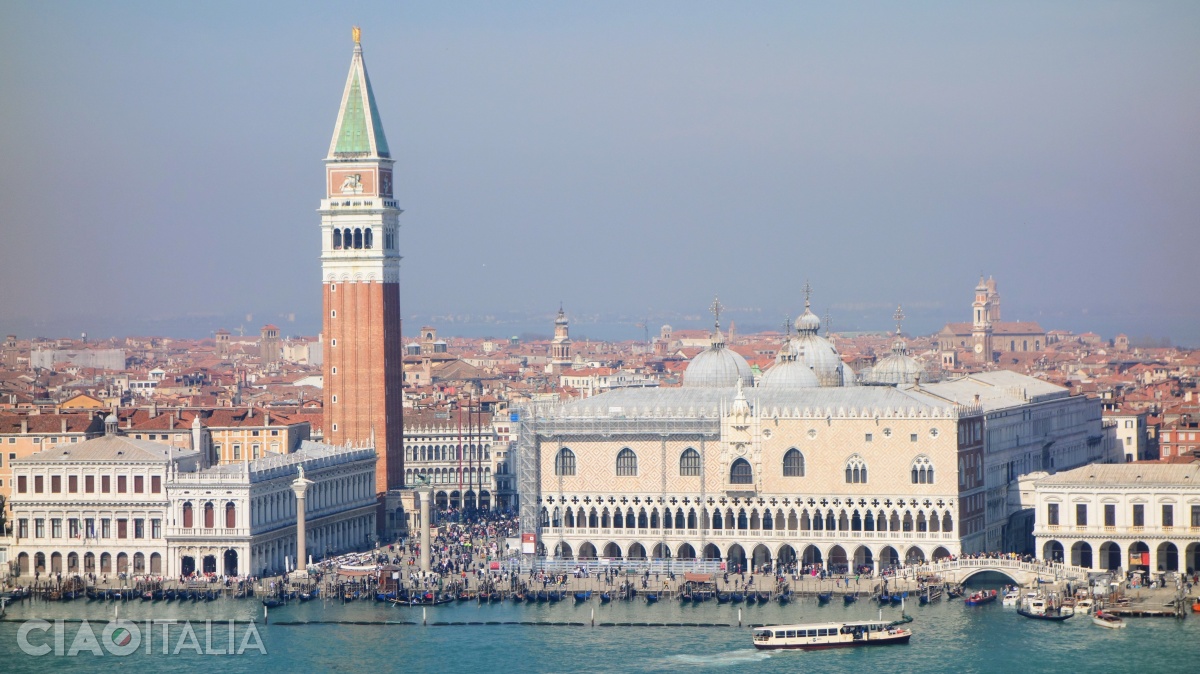 Piazzetta San Marco as seen from the sea. On the left are the Zecca (Mint) and the San Marco Library, on the right the Doge's Palace.