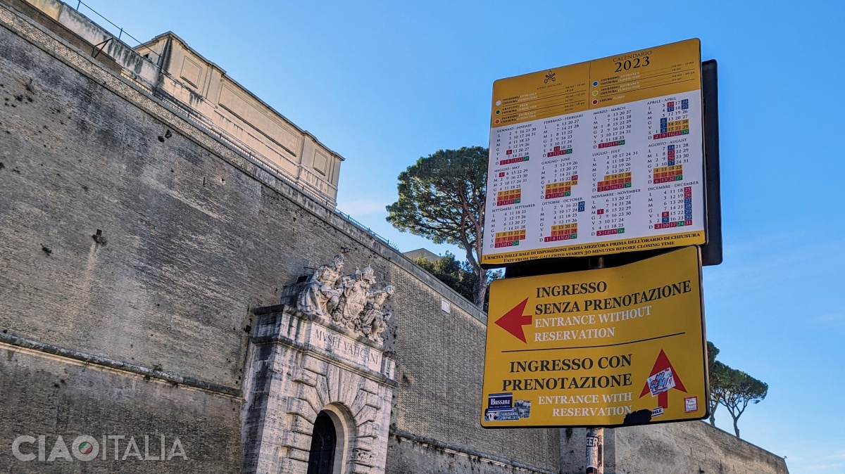 At the Vatican, there is a separate entrance for those who have an online reservation.