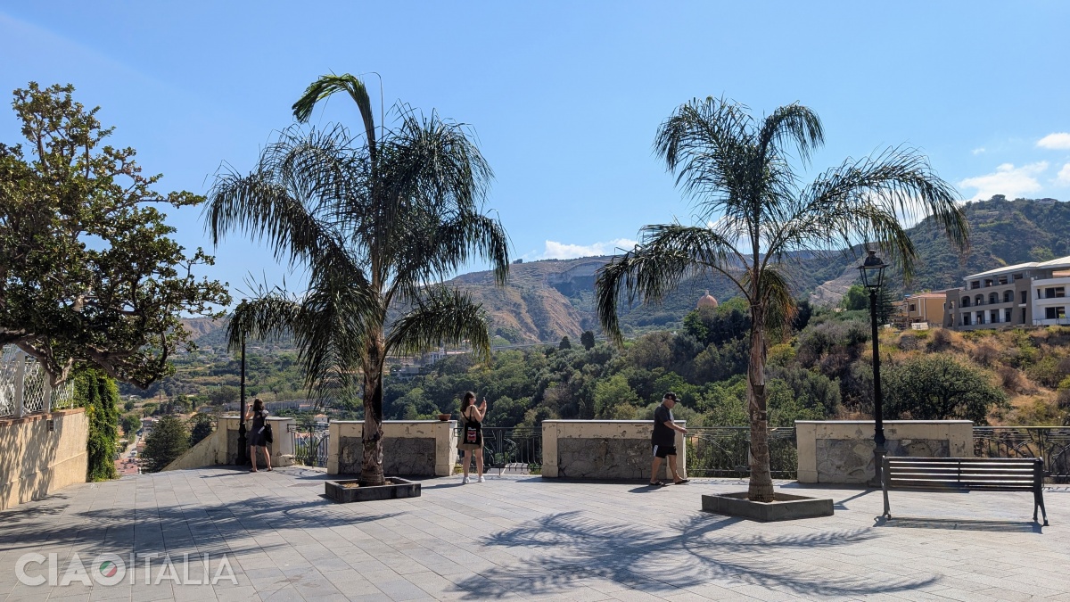 The panoramic terrace right next to the cathedral