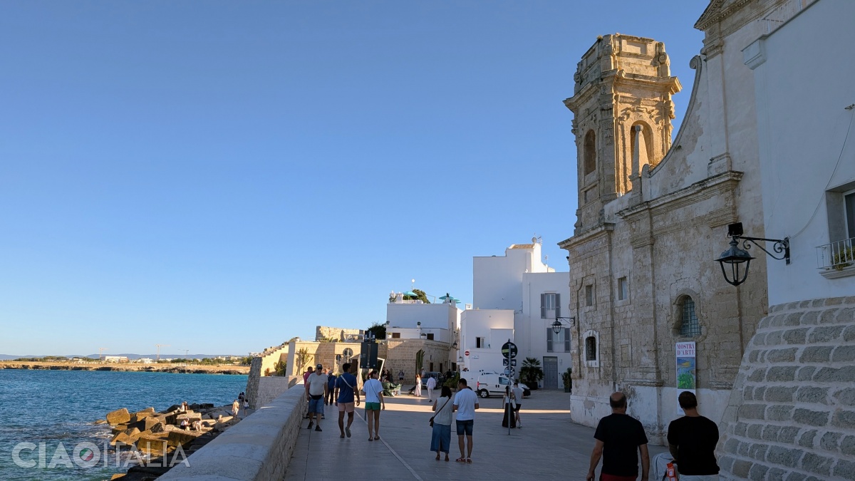 The Church of San Salvatore is also located along the seafront.