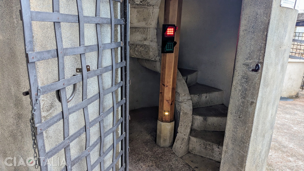 The last 57 steps to the dome