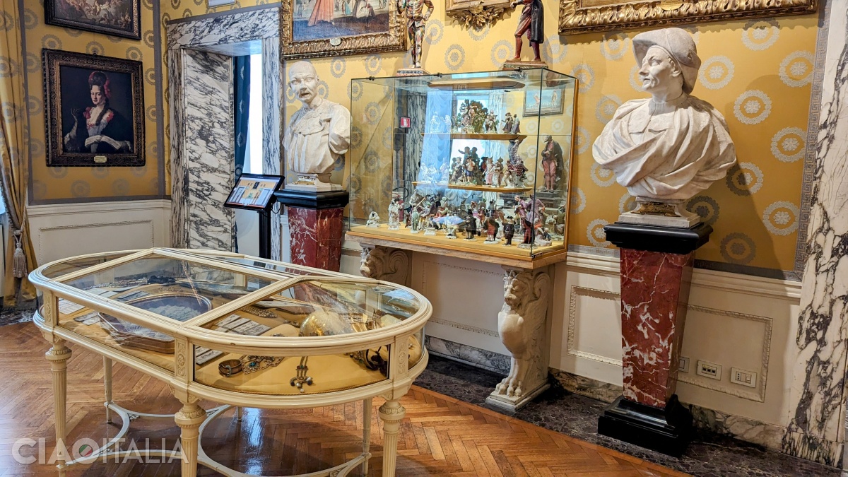 In the display case in the center of the room, you can see 18th-century playing cards.