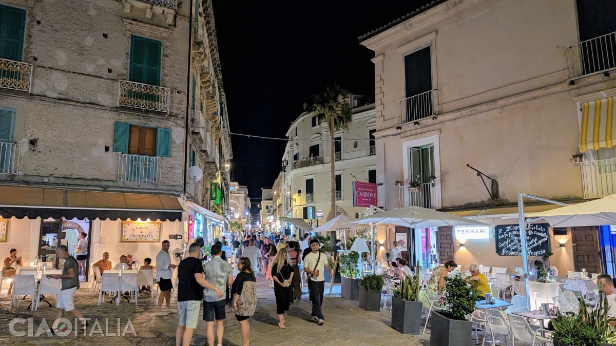 Tropea's historic center is very lively, especially in the evening.
