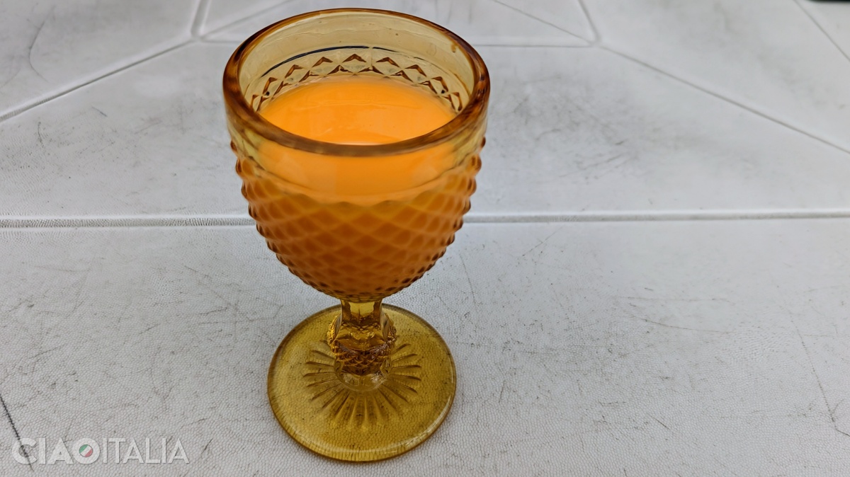 Melon liqueur