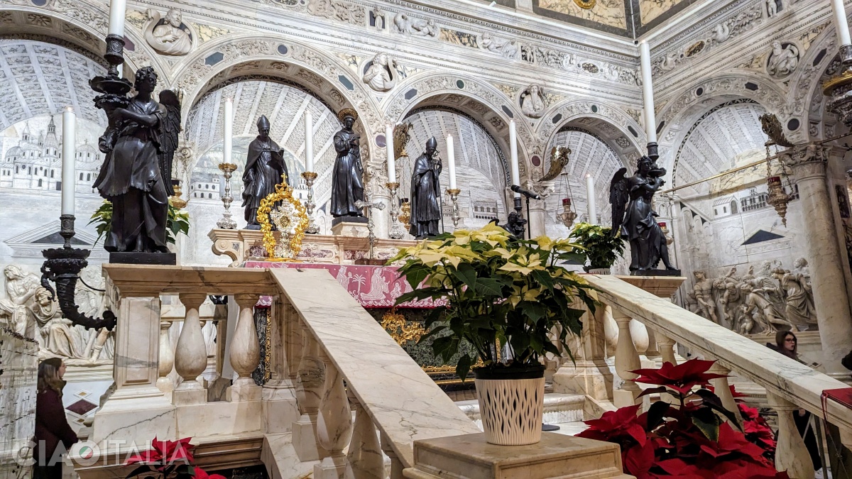 The chapel's current appearance dates back to the Renaissance period.