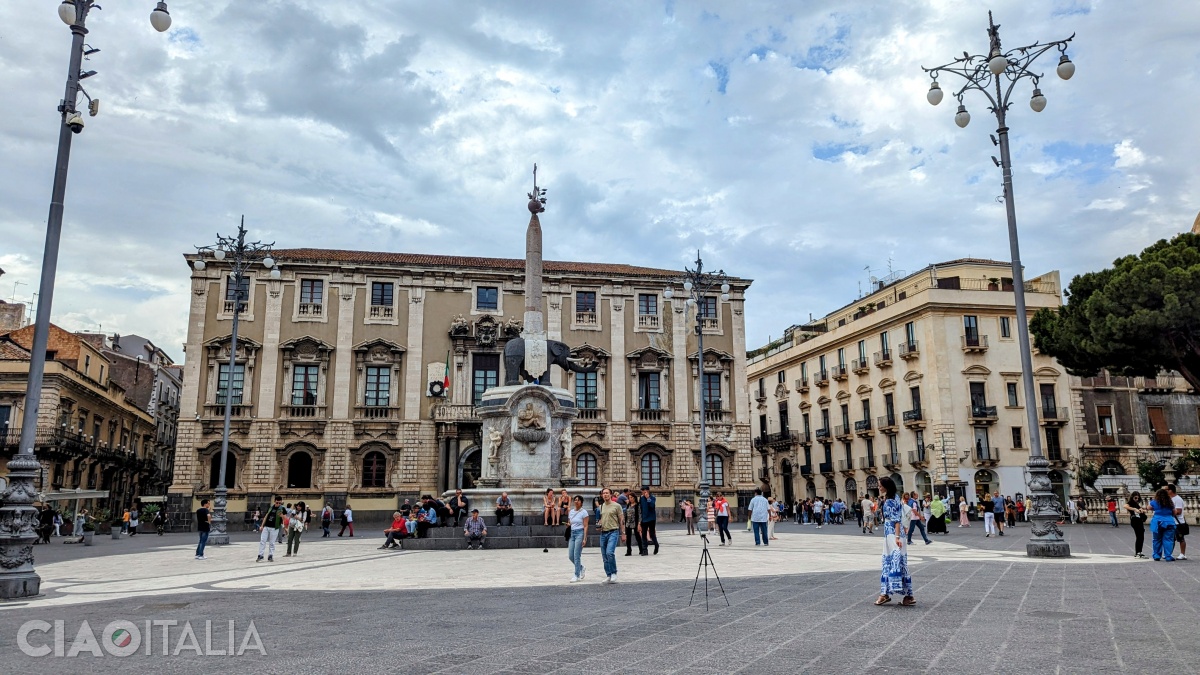 The Town Hall is also known as the "Palace of the Elephants".