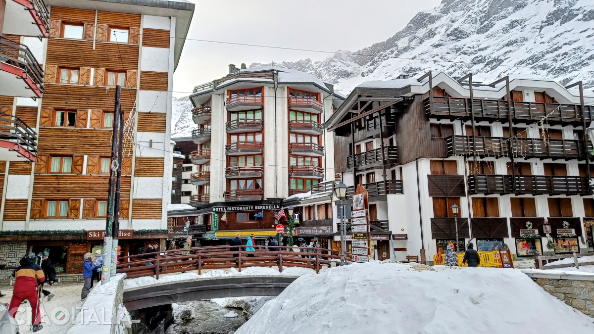 There are many accommodation options in Cervinia.
