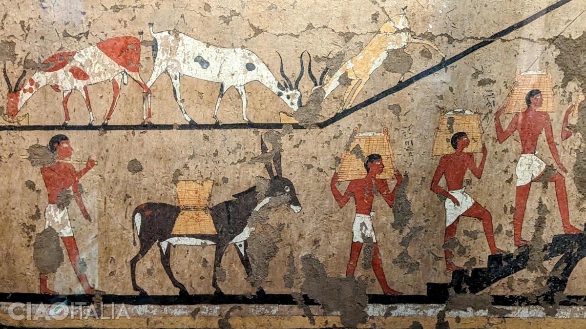 Painting from the tomb of Iti and Neferu (2118–1980 BCE)