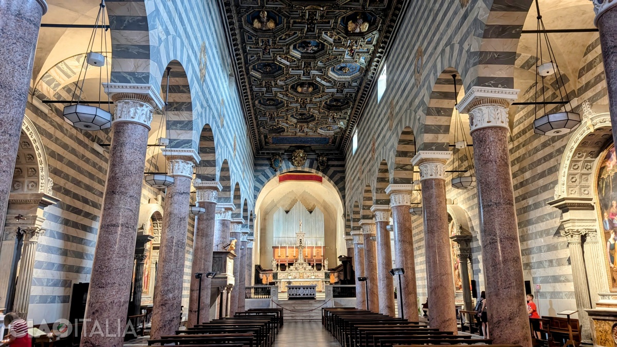 The coffered ceiling was added during the Renaissance period.