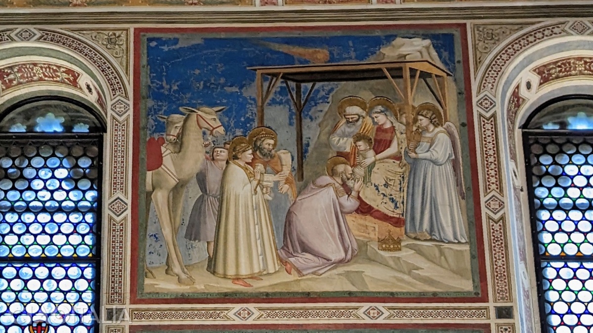 The star in "The Adoration of the Magi" seems to be a comet.