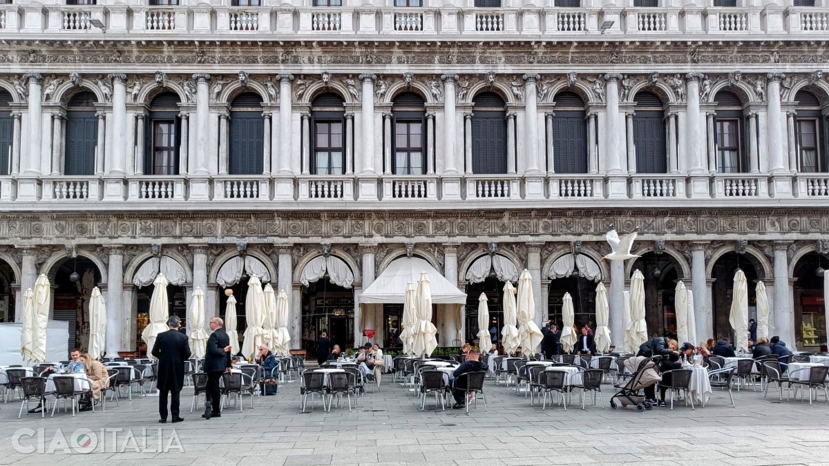 Under the arcades of the Procuratie Nuove is Caff&egrave; Florian, the oldest caf&eacute; in Italy.