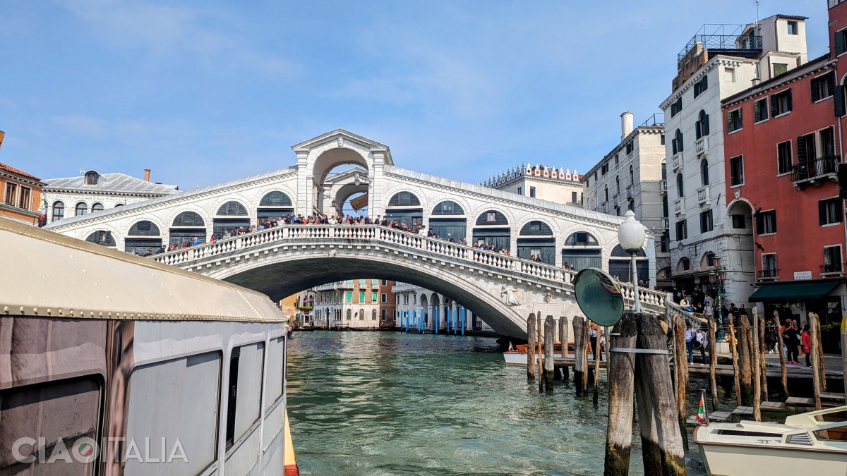 The Rialto Bridge is surrounded by legends.