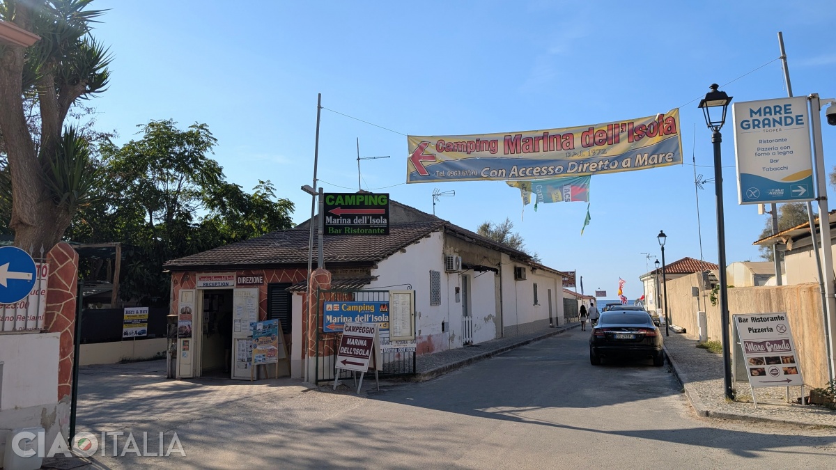 Camping Marina dell'Isola has direct access to the sea.