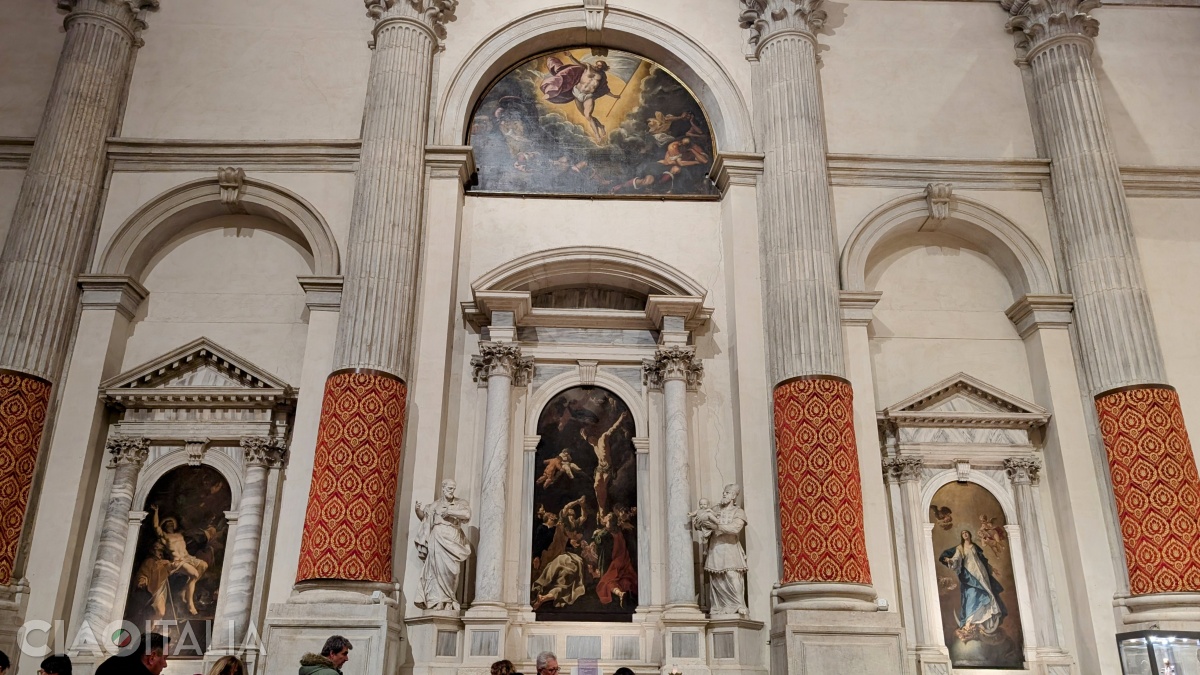 Below, from left to right: Trevisani ("St. Sebastian and St. Rocco"), Giulia Lama ("Christ Crucified"), Sebastiano Ricci ("Immaculate Conception"). Above: Antonio Vasillachi ("Ascension")