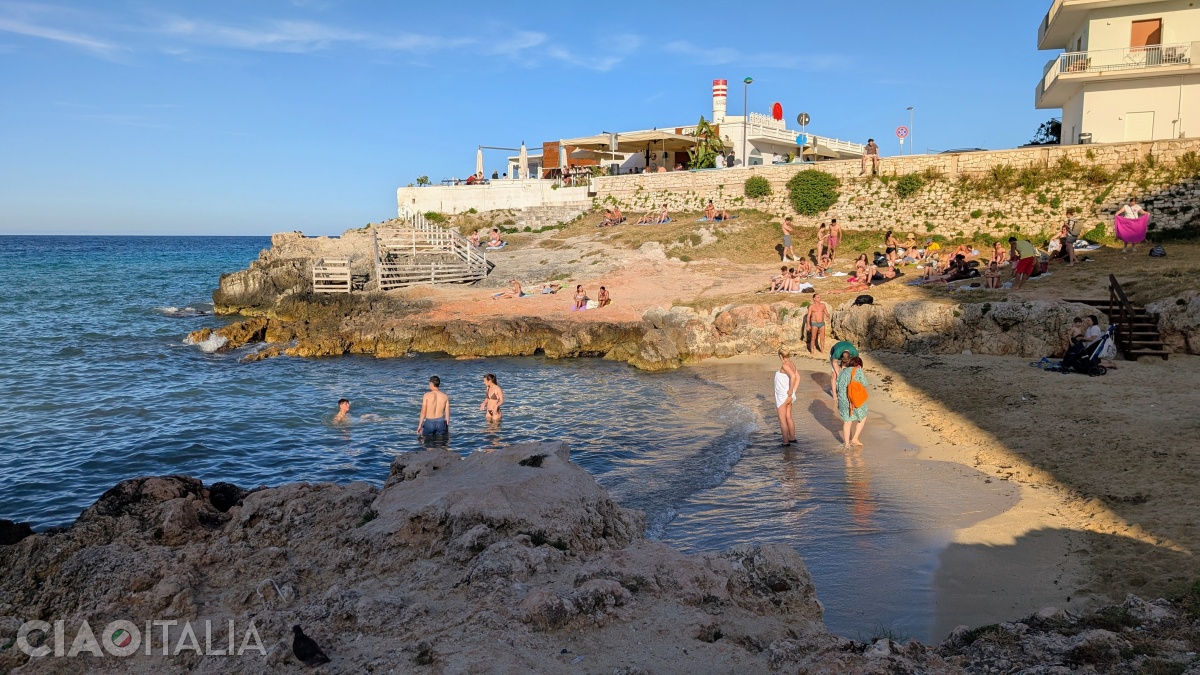 The water has a gentle, shallow entry, making it ideal for children.