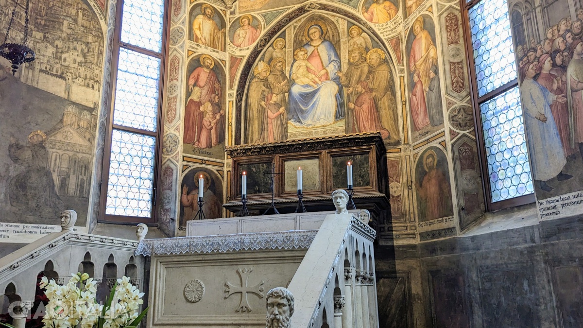 The main icon is that of the Virgin and Child. At the bottom is the tomb of Blessed Luca.