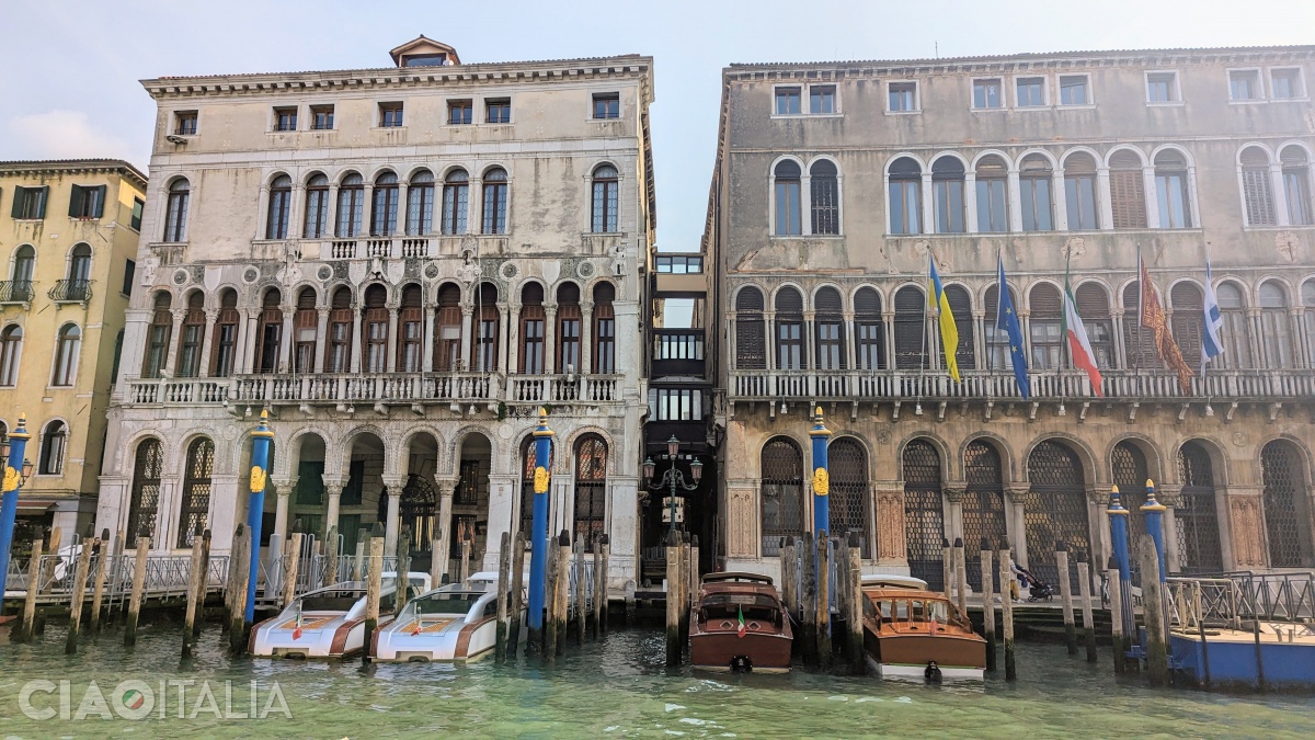 Ca' Loredan and Ca' Farsetti (Venice City Hall)