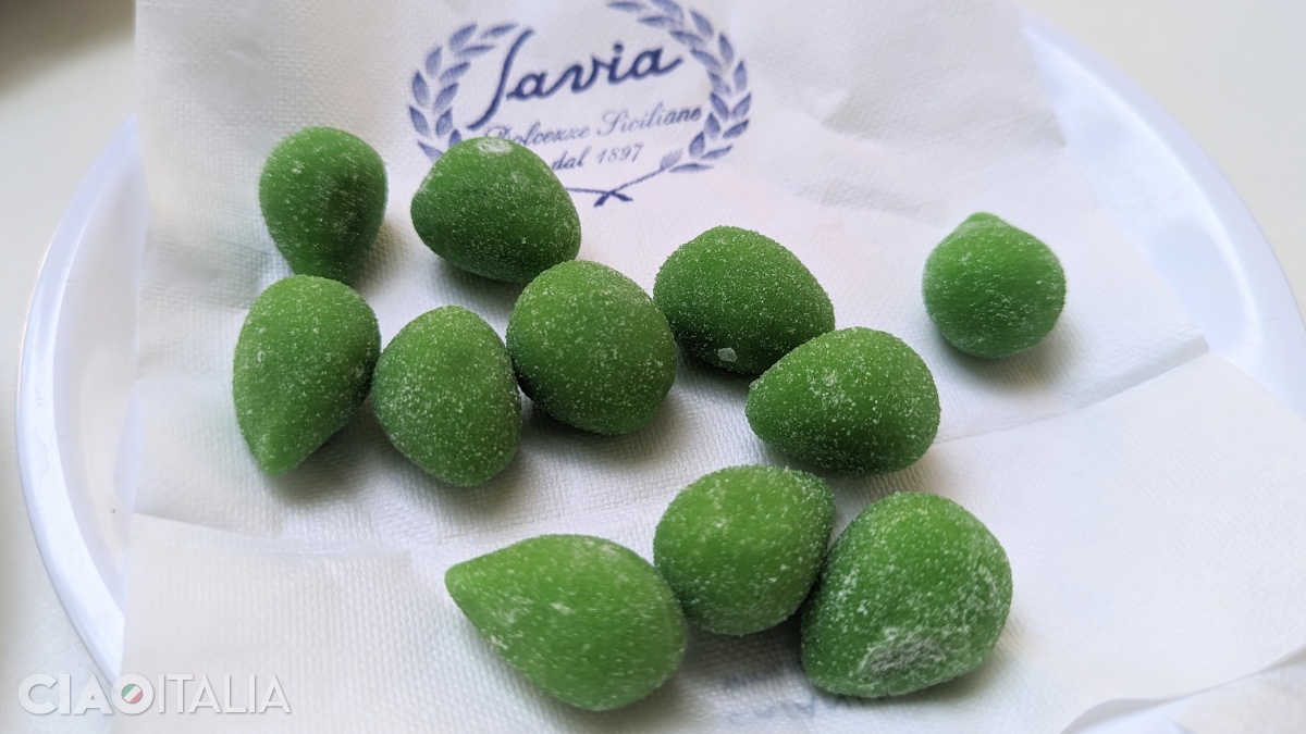 Olivette di Sant'Agata at Savia Pastry Shop