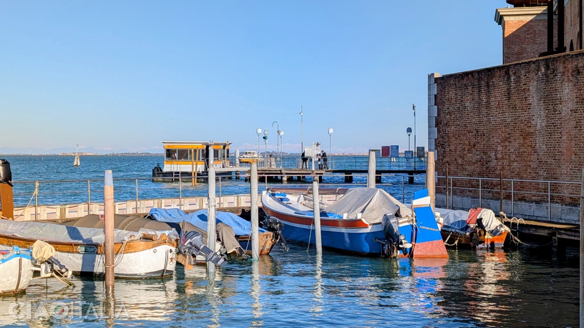 Bacini-Arsenale vaporetto stop