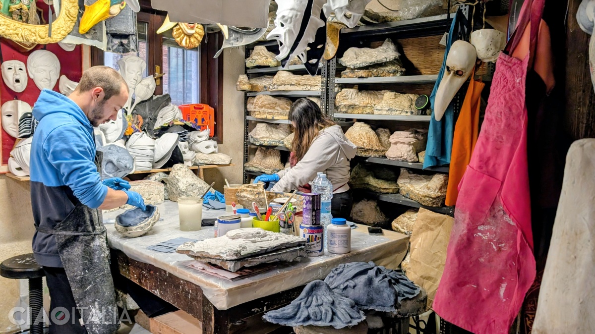 Bottega dei Mascareri has been producing Venetian masks since 1984.