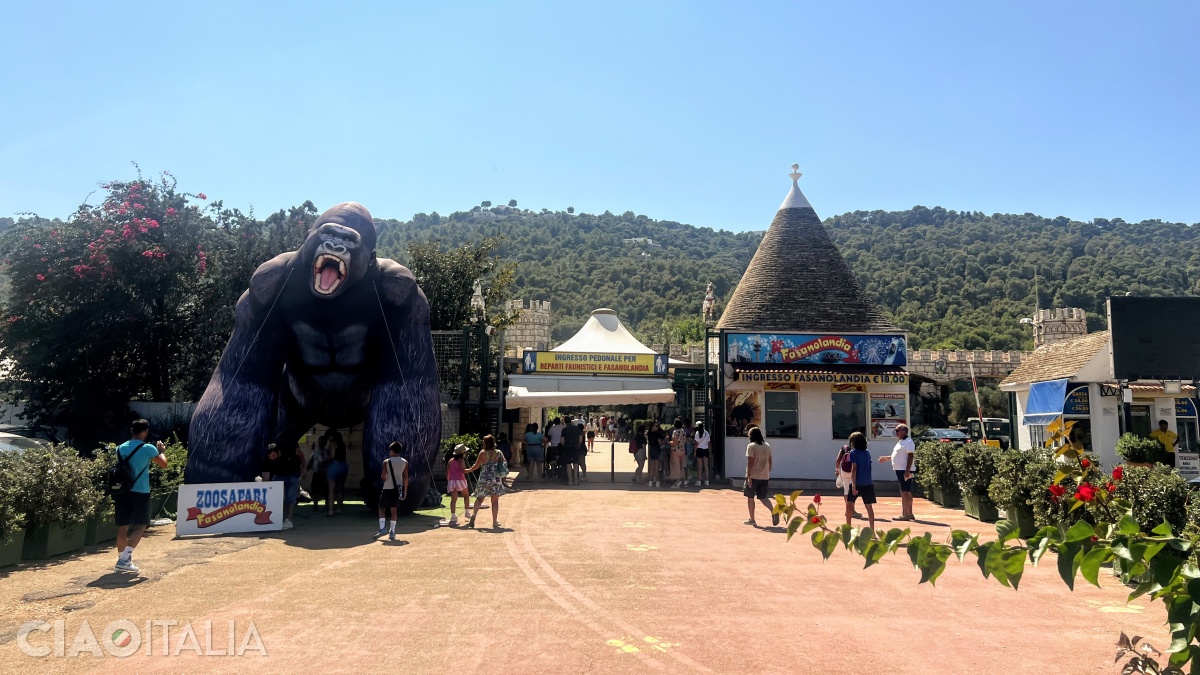 Entrance to the pedestrian area
