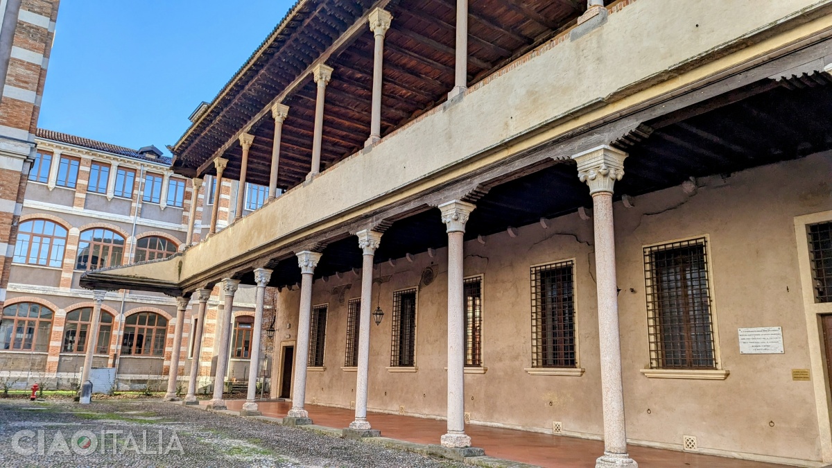 The Carrarese Loggia is the only part that remains of the Carrara family palace.
