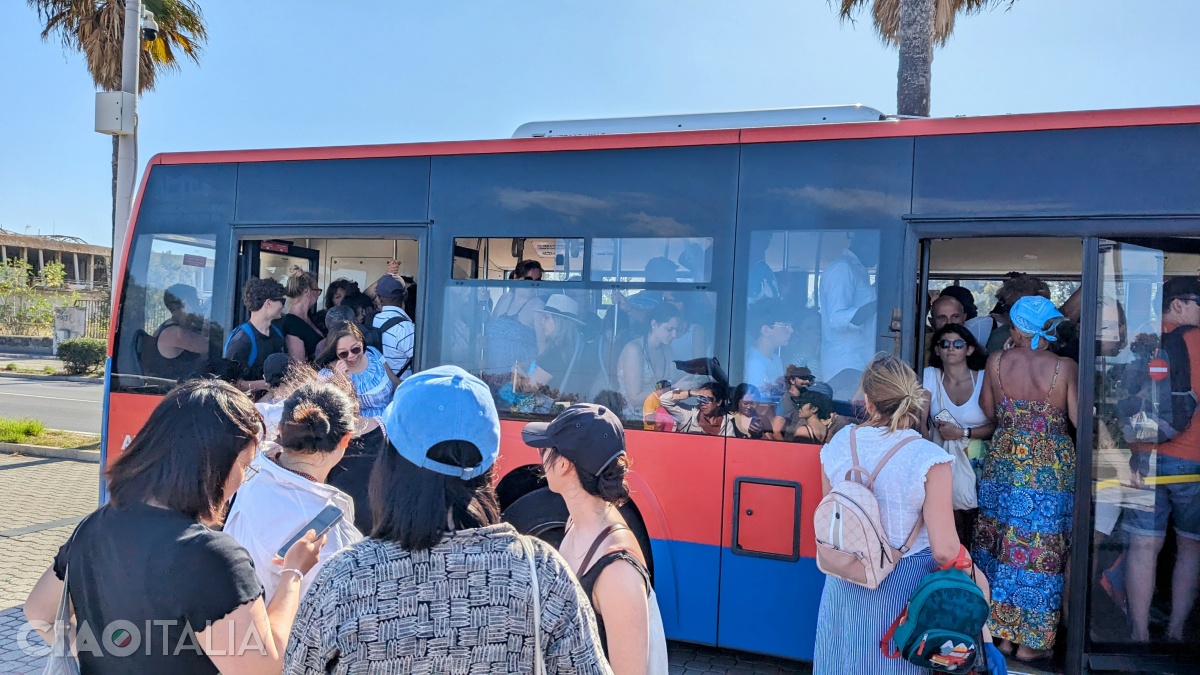 The bus that connects Catania city center to the beach is usually very crowded.